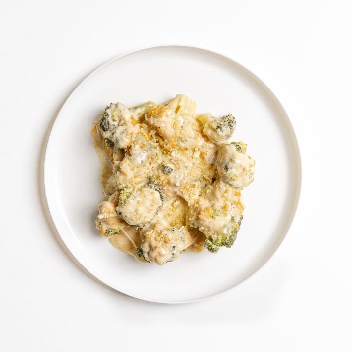 Broccoli casserole with cheddar, cream and cracker crumb - Price varies with size selection