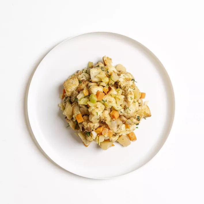 Brioche stuffing with roasted apple, caramelized onion and thyme